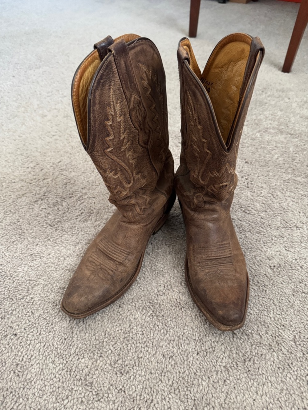 Old West Distressed Brown Leather Cowboy Boots